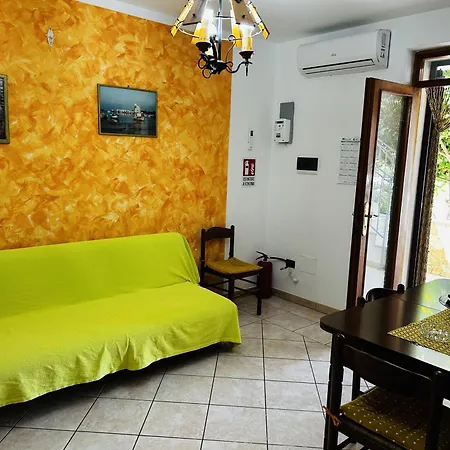 Graziosa Gocciadiluna Sulsalento Ferienhaus Lido Marini